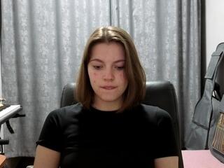 Jackelyn Garhart webcam model stream image