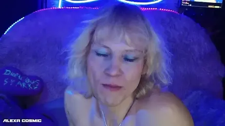 Alexa_Cosmic webcam model stream image