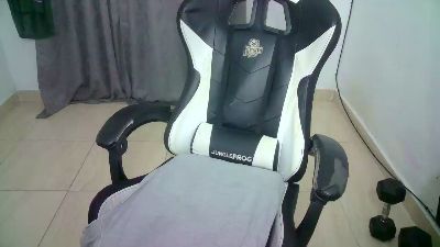 deuxes webcam model stream image