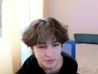 lukahayes webcam chaturbate model stream image