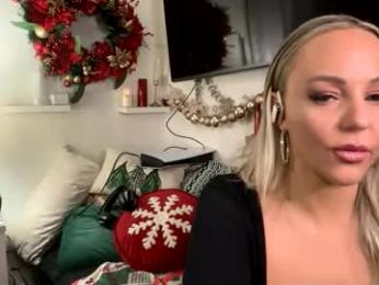 cumguzzlingskank webcam model stream image