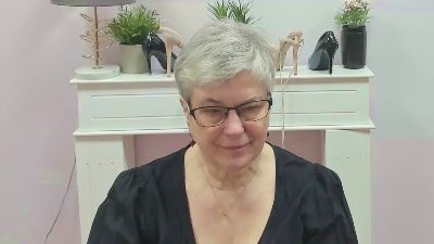 femmeIRIS webcam model stream image
