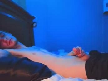itzd123 webcam model stream image