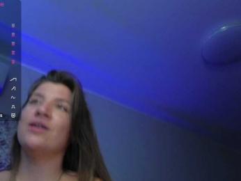 BloomBambi webcam model stream image