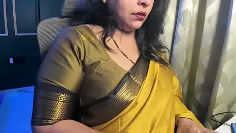 tarivishu11 webcam stripchat model stream image