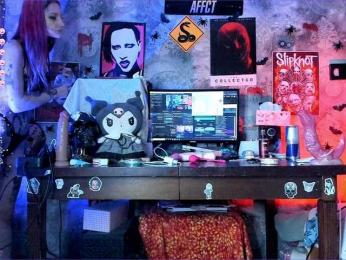 Kuromi-Racer webcam model stream image