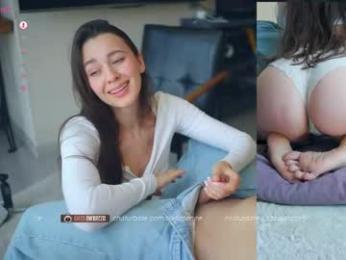 surfissence webcam chaturbate model stream image