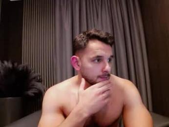 antoniovalentinidiamond webcam model stream image