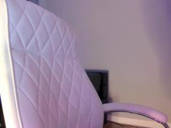 akura_01 webcam chaturbate model stream image