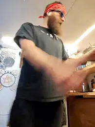 YourFavoriteDaddy-2-4-69 webcam model stream image