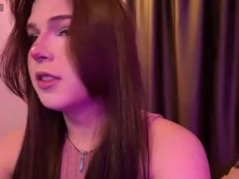 yuri_stars webcam model stream image