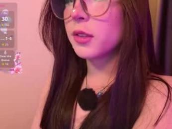 yuri_stars webcam model stream image