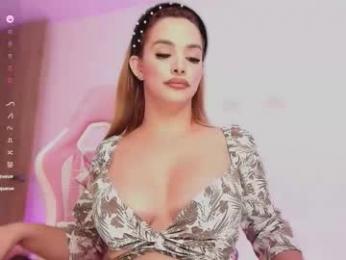 sophiehoney_ts webcam model stream image