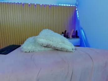 aria_millers_ webcam model stream image