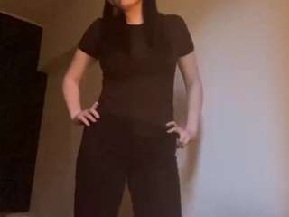 shariceriner webcam model stream image