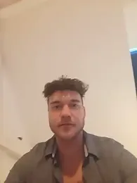 Satisfyer8 webcam model stream image