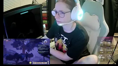 LilyFoxxx webcam model stream image