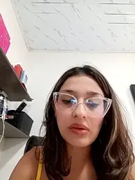 Ary-18 webcam model stream image