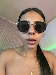 Lilybeeth webcam stripchat model stream image