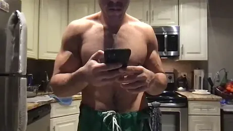 BigGuyMuscle webcam model stream image