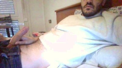 Alvarobcn34 webcam cam4 model stream image