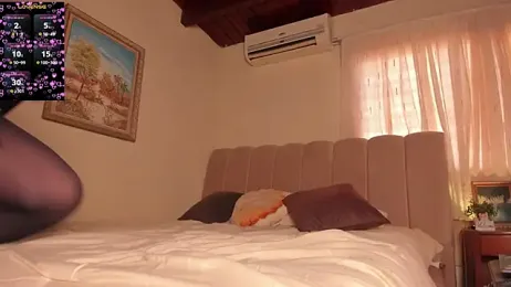 Whitekitty-exe webcam stripchat model stream image