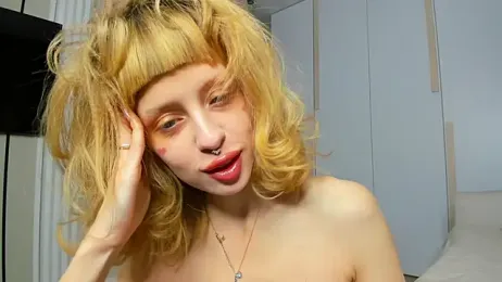 FlowerOfSin2001 webcam model stream image