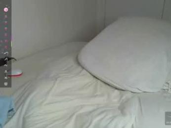 alexnovakk webcam model stream image