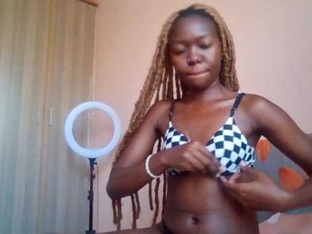 MemeLovesx webcam model stream image