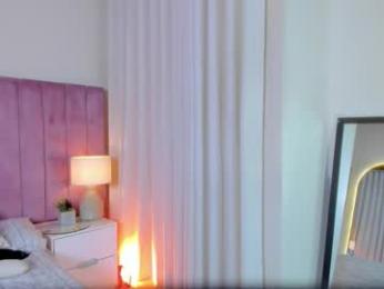 aleja_arango webcam chaturbate model stream image