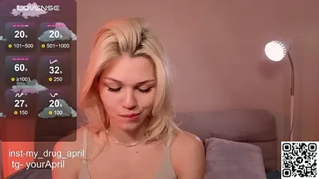 MyApril webcam model stream image