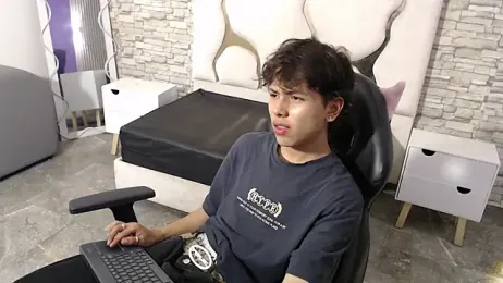 Elian_tay webcam stripchat model stream image