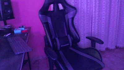 Maureds webcam model stream image