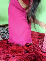 Pyasi111 webcam stripchat model stream image