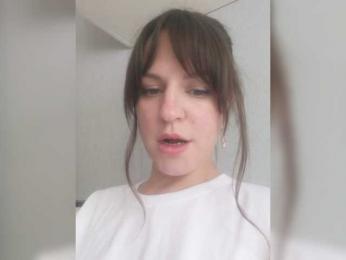 Yummypopka webcam model stream image