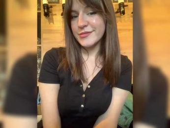 Yummypopka webcam model stream image