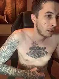 JuicyJoshy webcam model stream image