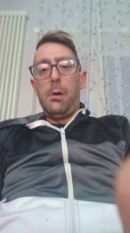 Lupocs webcam model stream image