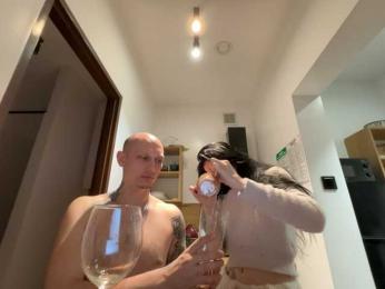 BestFriendsVanLove webcam model stream image