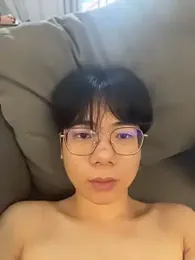 MMM-520 webcam model stream image