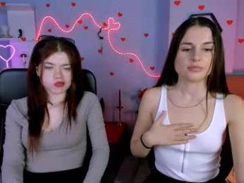 lucy_shy3 webcam model stream image