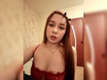 Juliaq webcam bongacams model stream image