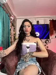 EnchantressFuckXxx webcam model stream image