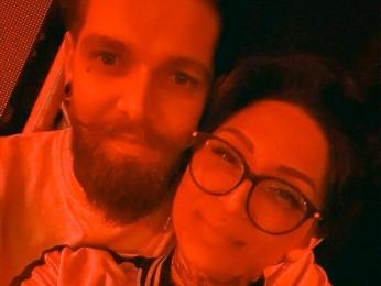 AdelleAndBlaze webcam model stream image