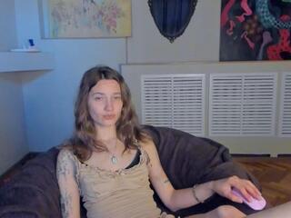 Kristy Wierls webcam model stream image