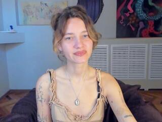 Kristy Wierls webcam model stream image