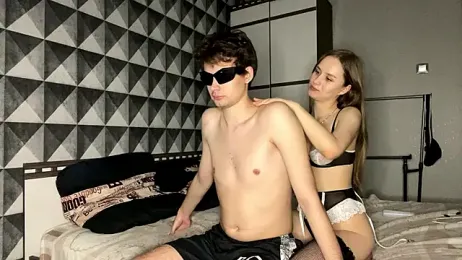 merycouple webcam stripchat model stream image