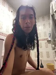 MadamLeRouge webcam model stream image