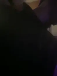 Polaroid_White webcam model stream image