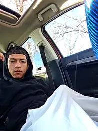 Yoko0381 webcam model stream image